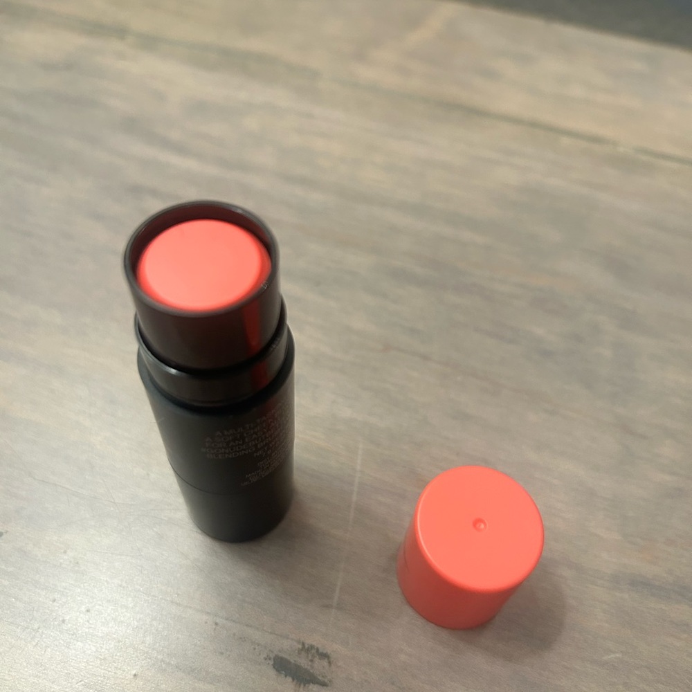 NUDESTIX Nudies Matte Blush - Rosy Pink - Picture 5 of 5